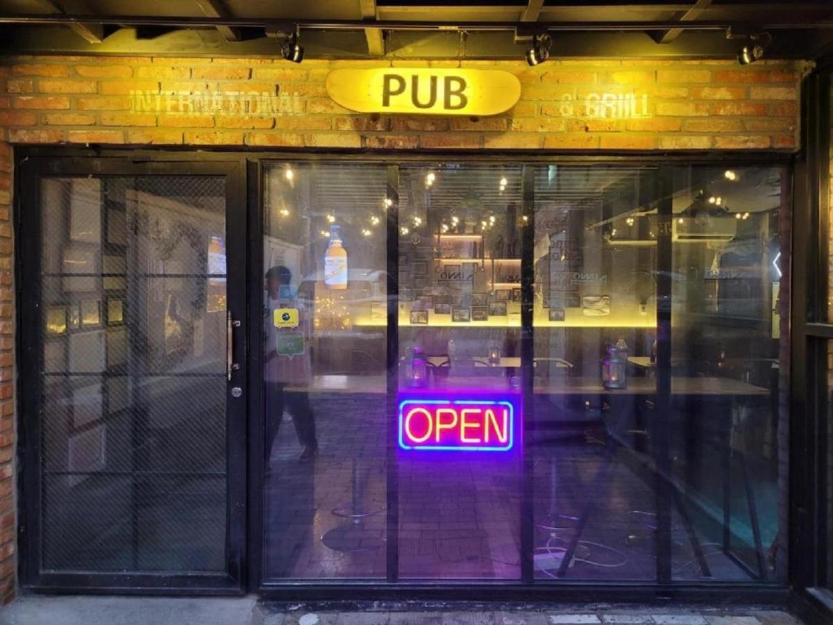 Inno Hostel & Pub Lounge Hongdae Seoul Ngoại thất bức ảnh